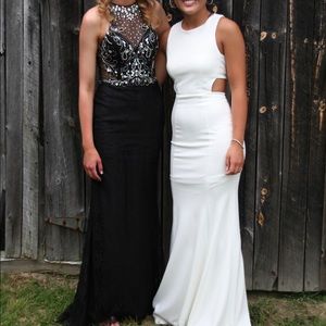 Black Jeweled-Bodice Lace Prom Dress